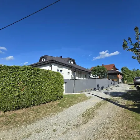 Green Stay Homestay szállás *