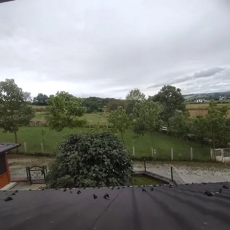 Δωμάτια σε οικογενειακή κατοικία Green Stay