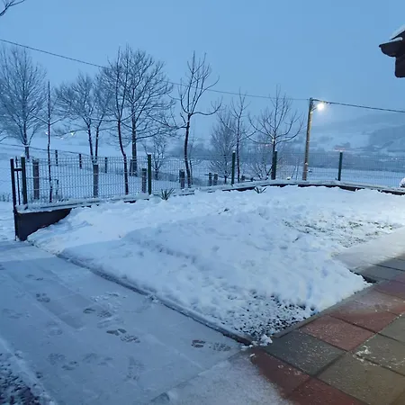 Δωμάτια σε οικογενειακή κατοικία Green Stay *